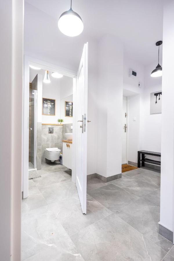 Pod Arkadami Apartment Warsaw Exterior photo